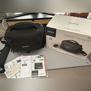 Sony Camera Carrying Case Kit + W Battery